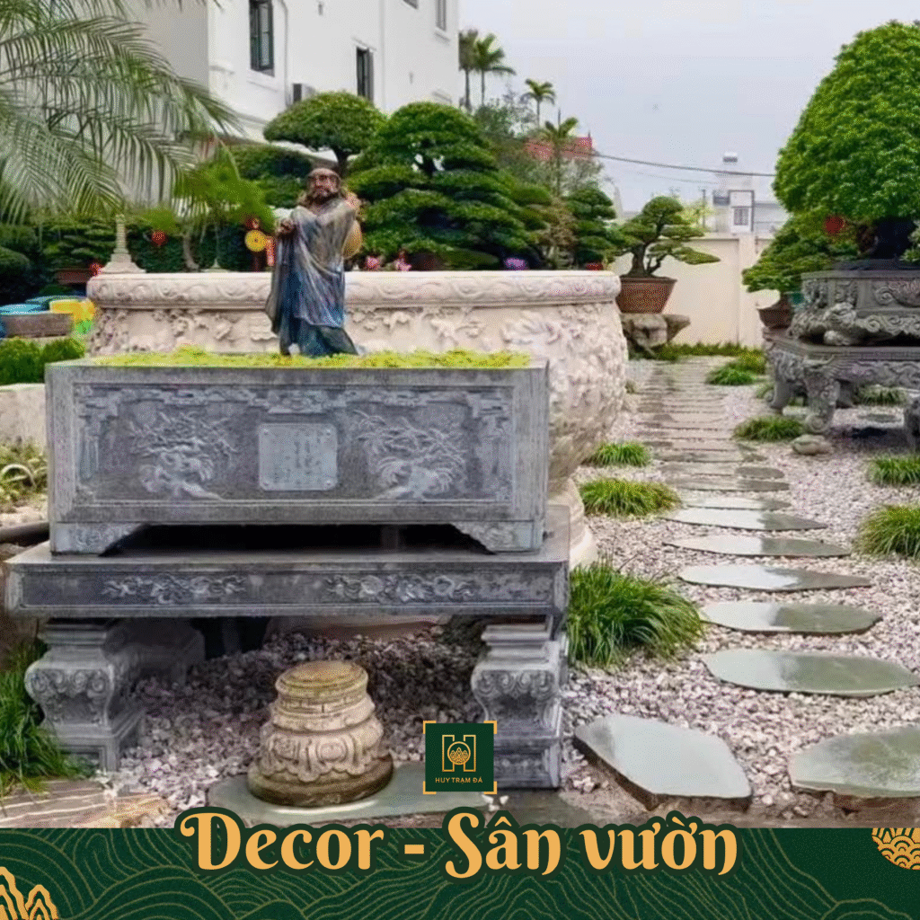 Bể Đá Sân Vườn - Huy Trạm đá