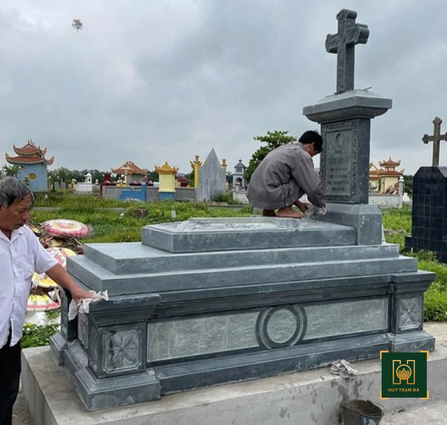 Mẫu Mộ Đá Công Giáo MD15 - Lăng Mộ Đá Thanh Hóa