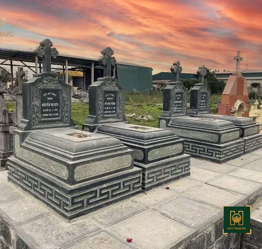 Mẫu Mộ Đá Công Giáo Tam Cấp Md15 - Lăng Mộ Đá Thanh Hóa