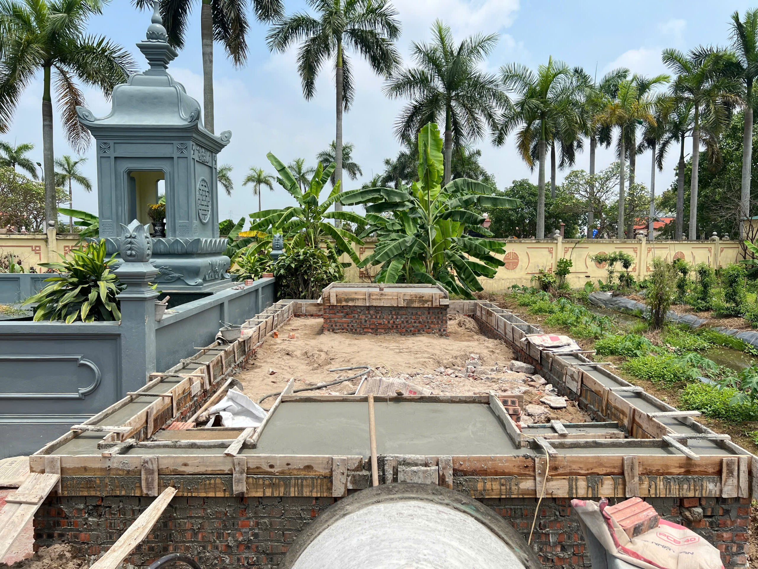 Kỹ Thuật Làm Móng Khu Lăng Mộ Đá