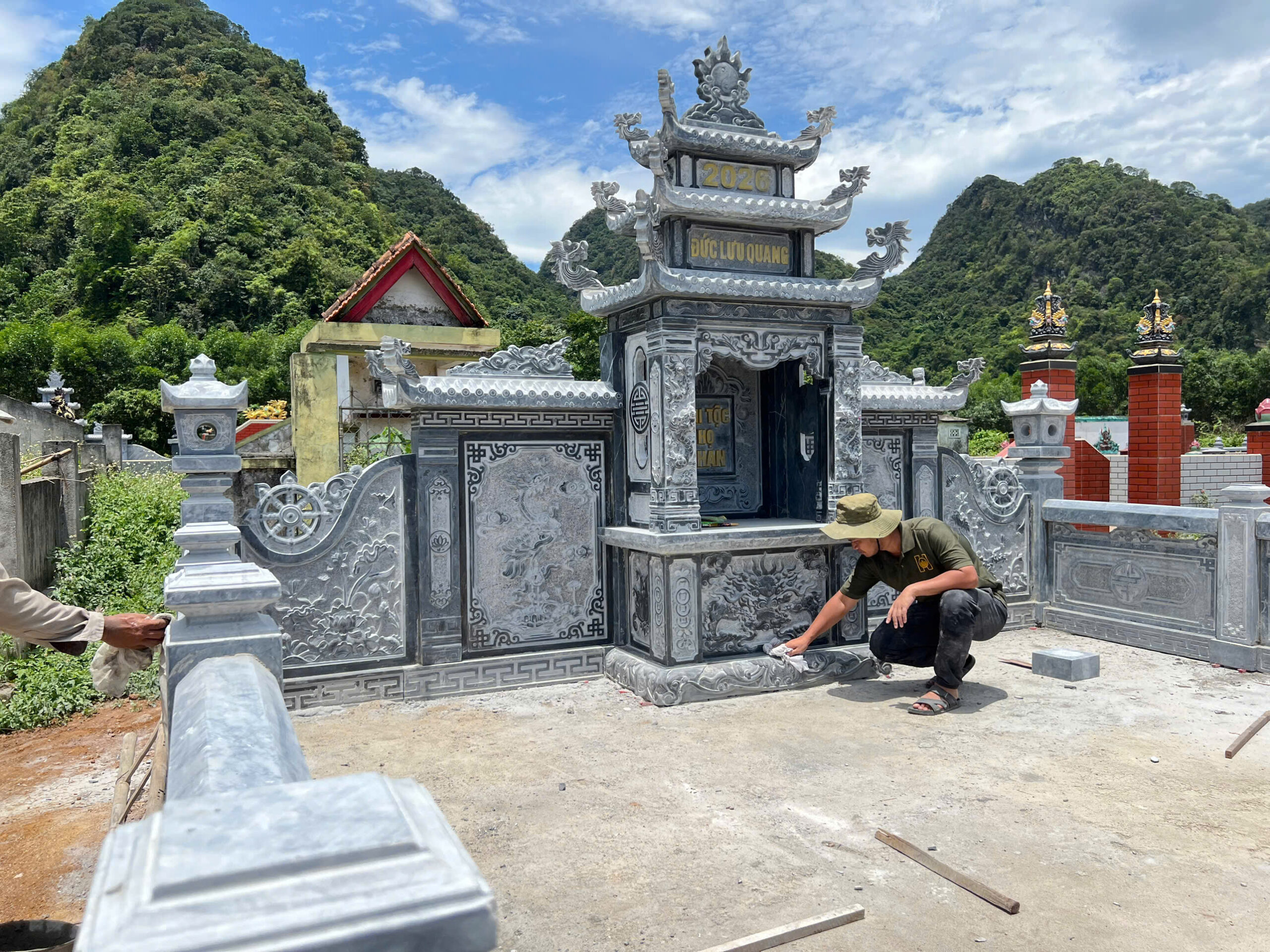 Báo Giá Lăng Mộ Đá Tại Nam Định - Ninh Bình - Huy Trạm Đá - Mỏ Đá Xanh - Xưởng Mỹ Nghệ Thanh Hóa