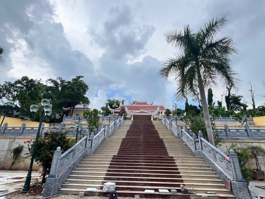 Thi Công Trọn Gói Đá Mỹ Nghệ Tại Khu Nghĩa Trang Liệt Sỹ - Báo Giá Trọn Gói Thi Công Công Trình Đá Mỹ Nghệ Cho Khu Nghĩa Trang Liệt Sỹ