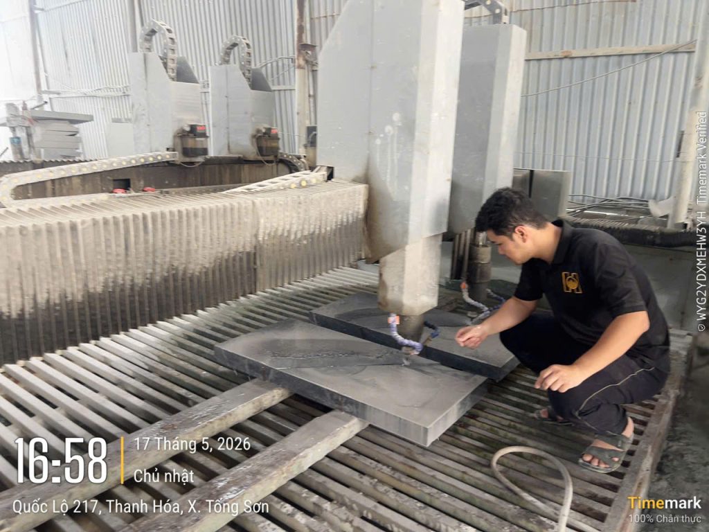 Xưởng Đá Mỹ Nghệ Huy Hùng Hương - Thiết Kế Thi Công Khu Lăng Mộ Đá Xanh Rêu Thanh Hóa Trọn Gói Theo Yêu Cầu